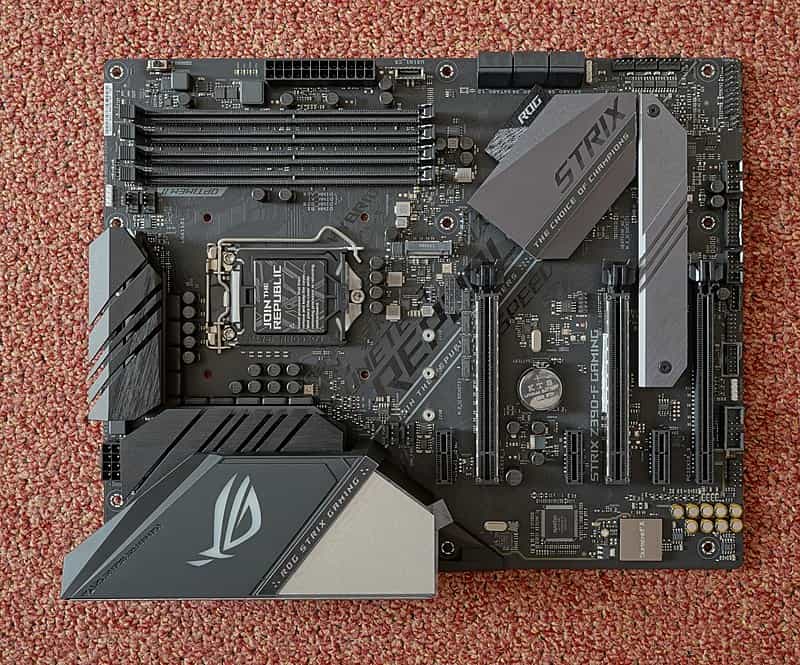 What Is A Motherboard