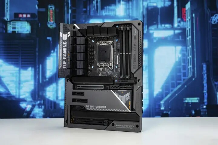 Why Don’t Motherboards Come With Windows